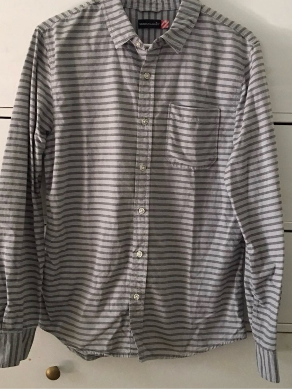 Men's Gray Striped Button-Up Shirt - Casual Long Sleeve